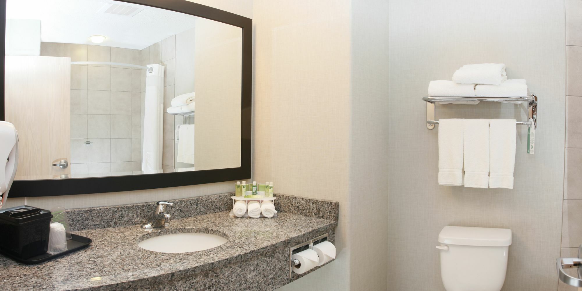 Holiday Inn Express Fort St John By Ihg Fort St. John Екстериор снимка